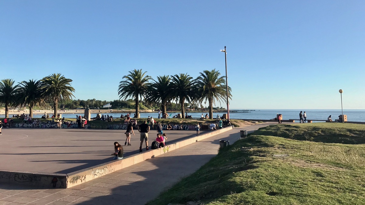 Rambla Argentina, Pista de patinaje, Montevideo