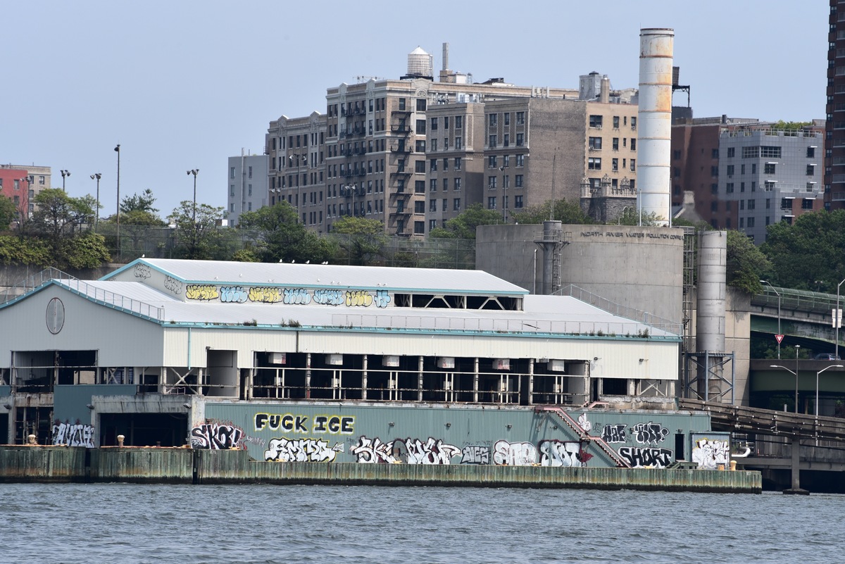 Estación de residuos, Harlem, Calle 135
