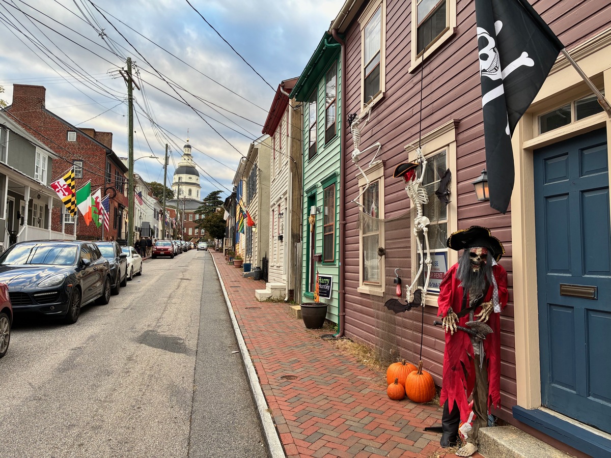 Casa del Estado de Maryland, Annapolis desde la calle Cornhill
