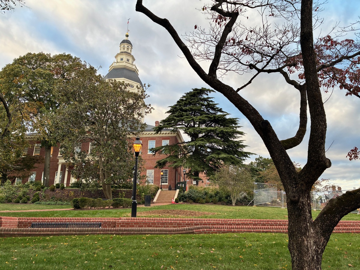 Casa del Estado de Maryland, Annapolis desde frente