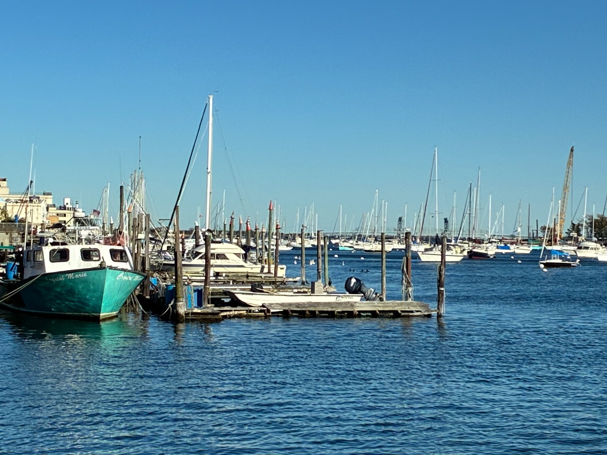 Sheepshead Bay vista desde uno de los muelles