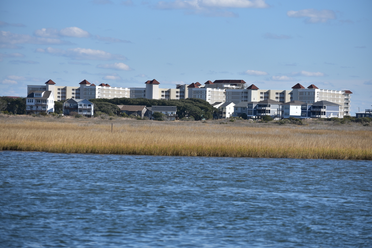 urbanización de apartamentos en la playa